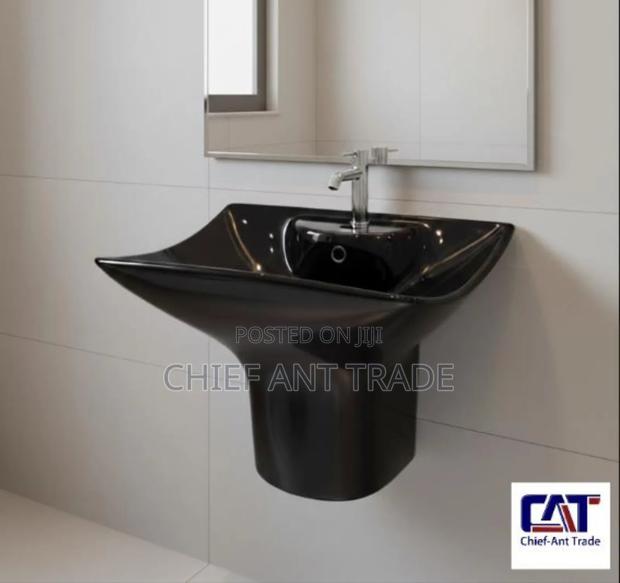 Hand Wash Basin. Hung Yt-02 · Photo 1