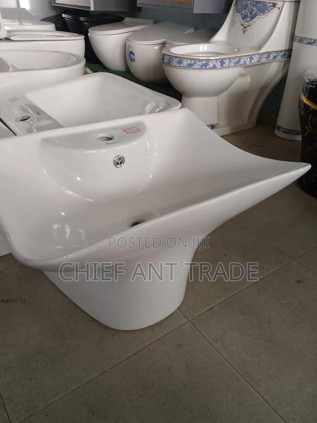 Hand Wash Basin Gp · Photo 3