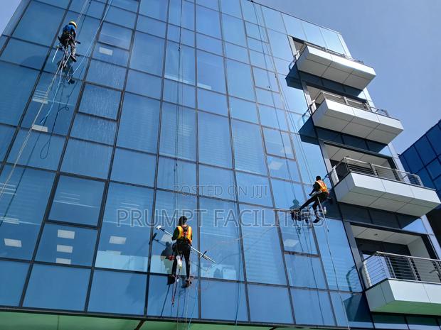Highrise Facade Cleaners · Photo 1