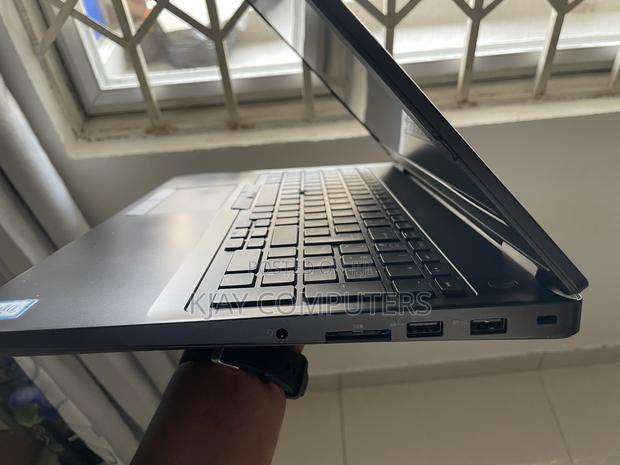 Laptop Dell Latitude 15 E5570 16GB Intel Core i7 SSD 512GB · Photo 3