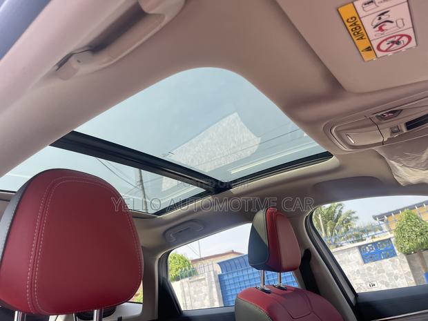 Rent Haval Jolion Pro Red · Photo 2