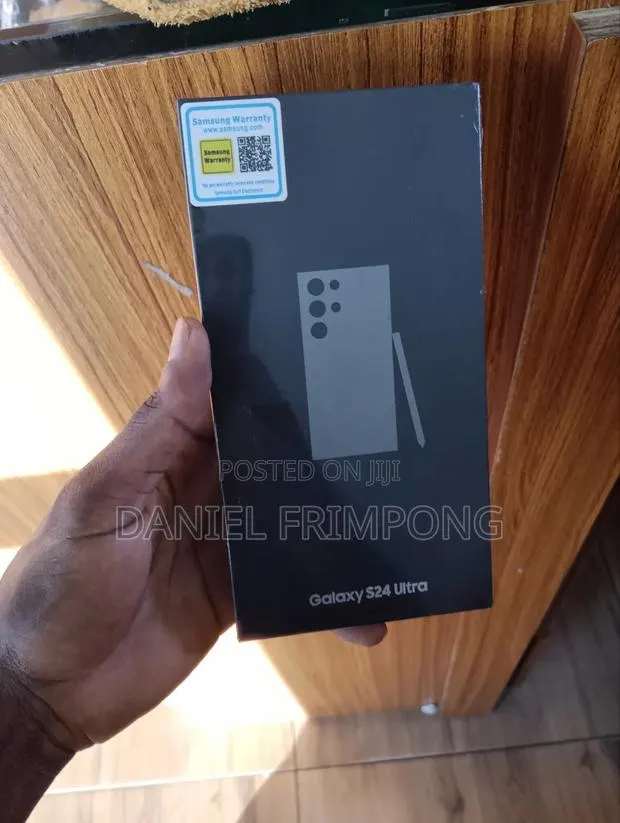 New Samsung Galaxy S24 Ultra 256 GB Black · Photo 1