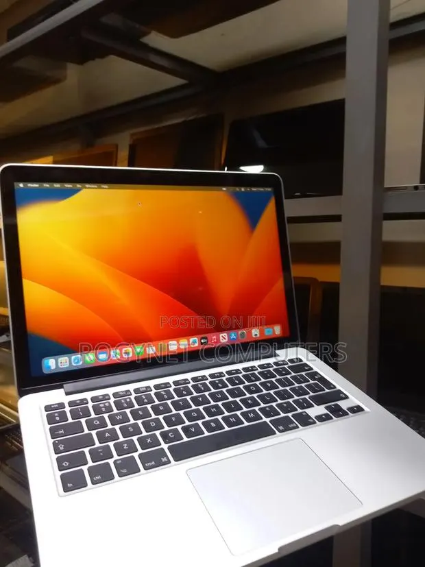 Laptop Apple MacBook Pro 2015 8GB Intel Core i5 SSD 128GB · Photo 1
