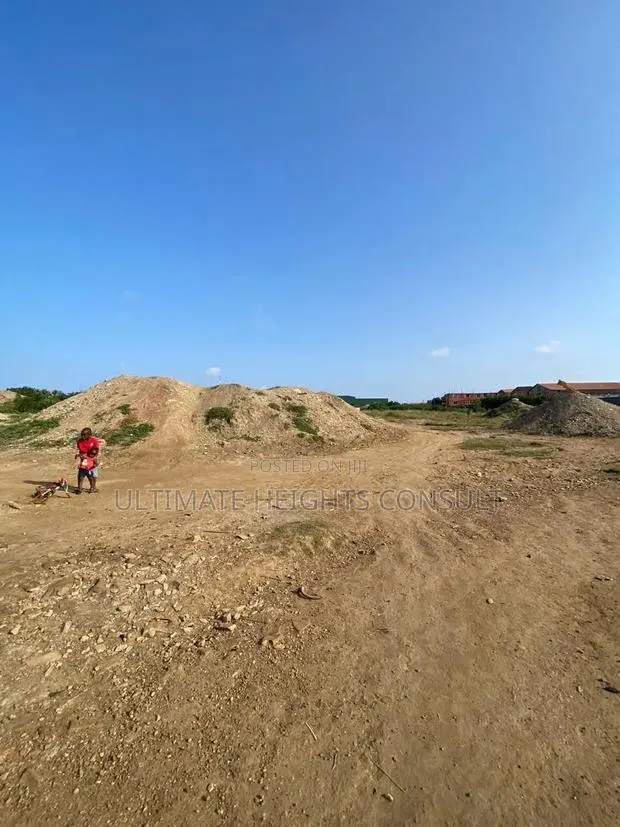 4 Acres of Land for Sale on Tema Motorway · Photo 1