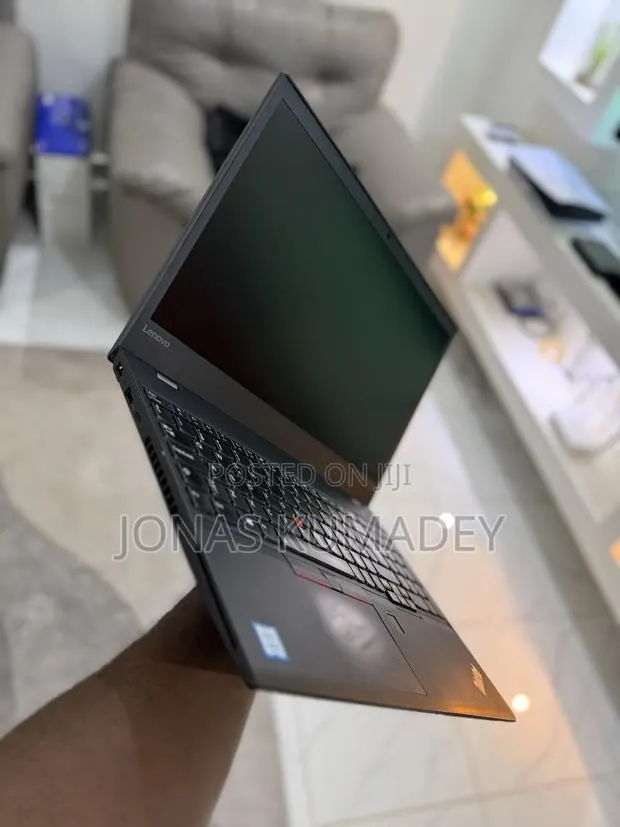 Laptop Lenovo ThinkPad T570 8GB Intel Core i7 SSD 256GB · Photo 1