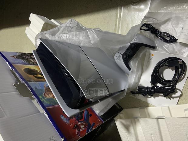 Sony Ps5 Console With Fc27 and Other Latest Games · Photo 2