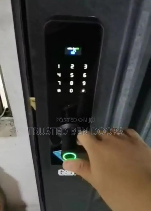Latest Biometric Smart Lock For Security And Wooden Doors · Photo 1