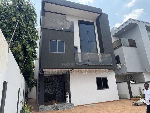 5bdrm House in East Legon for rent · Photo 2