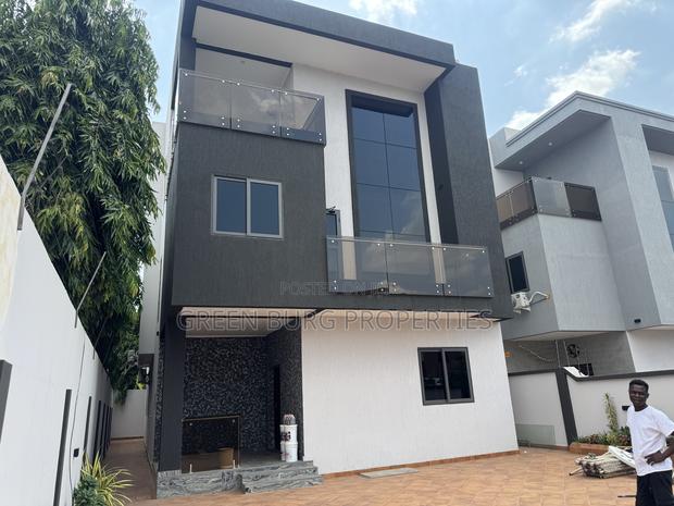 5bdrm House in East Legon for rent · Photo 1