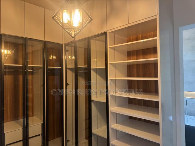 4bdrm House in East Legon for sale · Photo 8