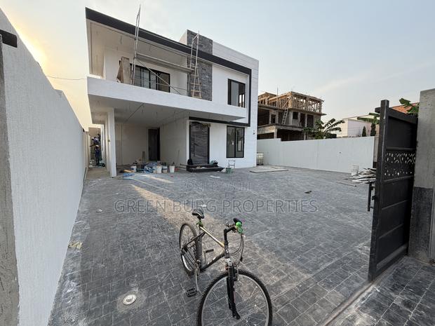 4bdrm House in East Legon for sale · Photo 4