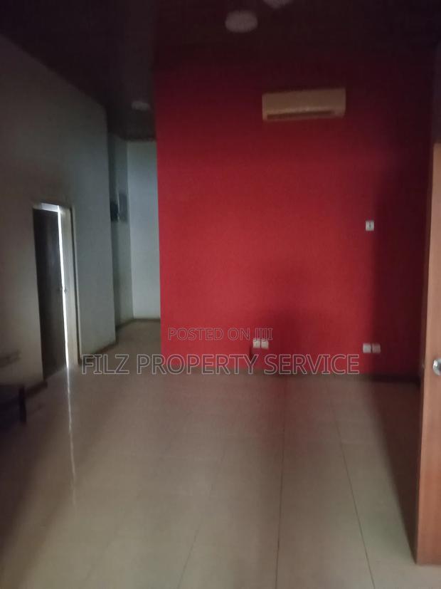4bdrm House in Emefs Estate Afieya, Tema Metropolitan for rent · Photo 8