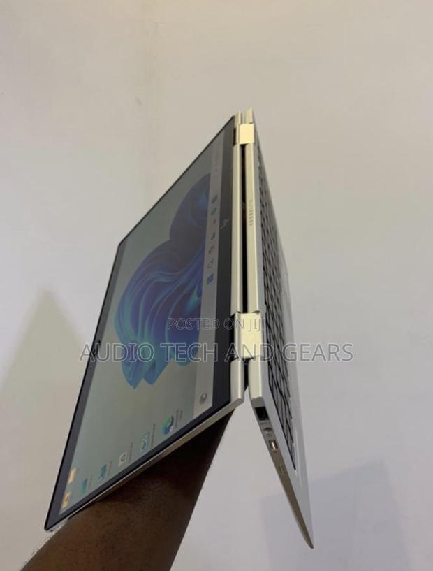 New Laptop HP 8GB Intel Core I5 HDD+SSD 256GB · Photo 2