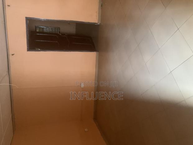1bdrm Apartment in American House Area, East Legon for rent · Photo 2