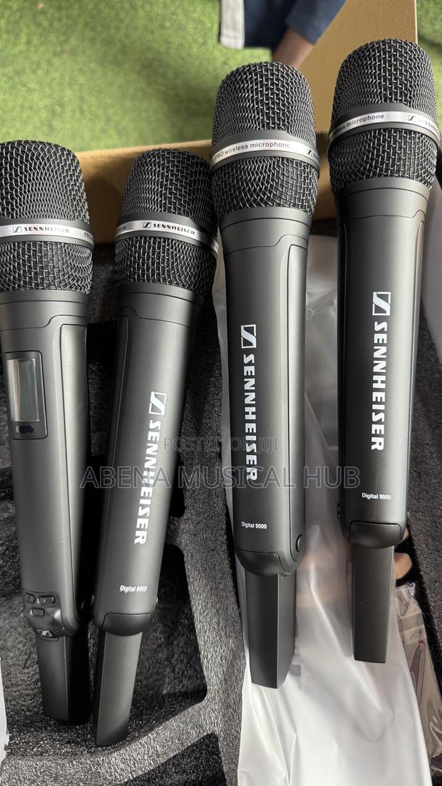 Sennheiser 4 in 1 Microphone (Skm) · Photo 2