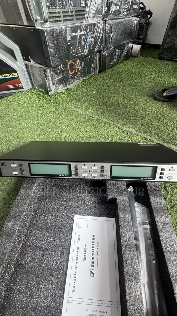 Sennheiser 4 in 1 Microphone (Skm) · Photo 3