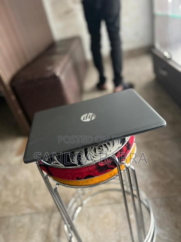 New Laptop HP 240 G2 8GB Intel HDD+SSD 500GB · Photo 2