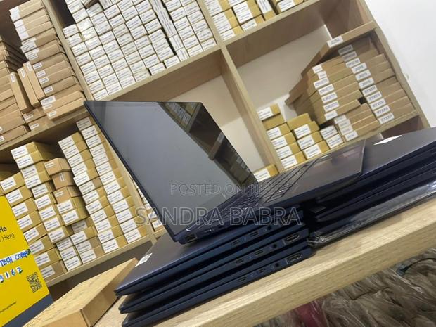 New Laptop HP Elite Dragonfly G2 8GB Intel Core I5 SSD 256GB · Photo 1