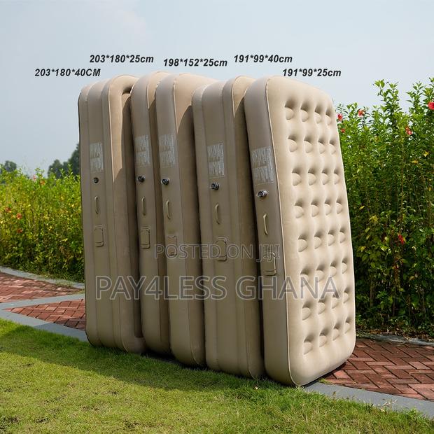 Inflatable Bed · Photo 4