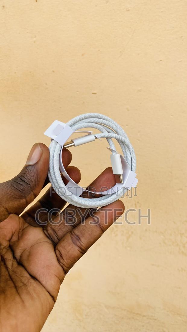 Original Apple Usb-C Nylon Braided Cable - 1m · Photo 4