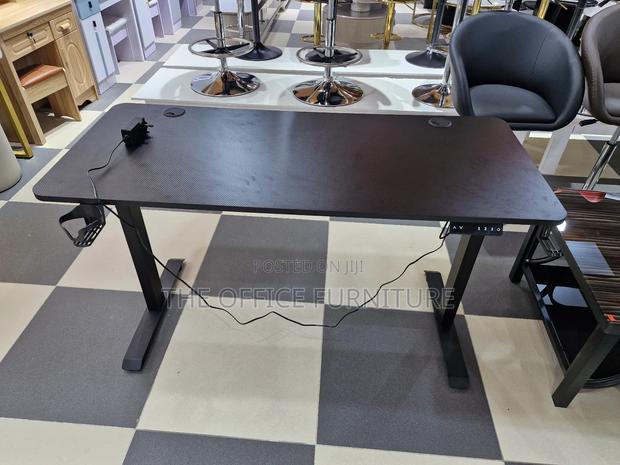 Electric Height-Adjustable Standing Desk (120cm) · Photo 1