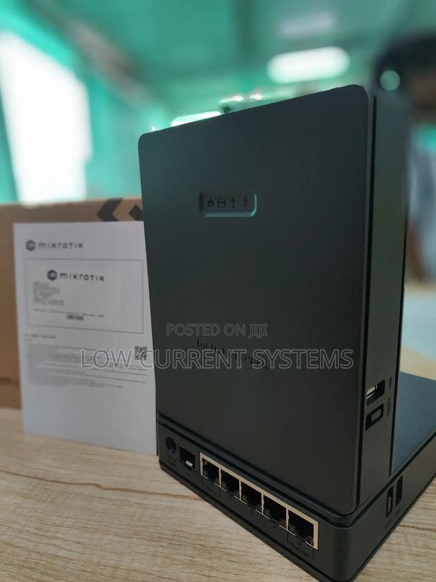 Mikrotik Billing Router for Hotspot Business Gigabit and Wifi 6 · Photo 2