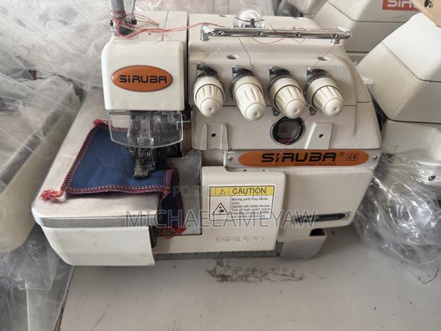 Siruba Knitting Machine · Photo 2