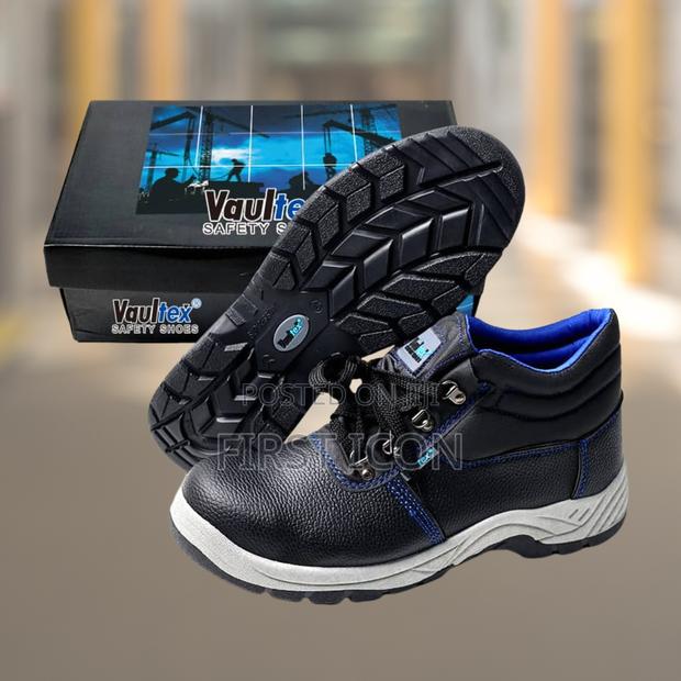 Professional Safety Boots | Safety Shoe · Photo 2