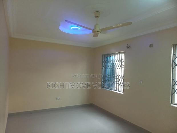 2bdrm Apartment in Takoradi for rent · Photo 2