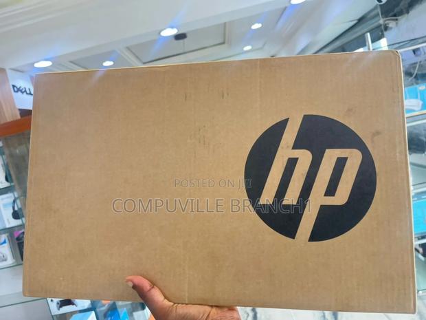 New Laptop HP 8GB Intel Core I5 SSD 256GB · Photo 1