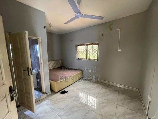 1bdrm Apartment in Ben Properties, Dome for rent · Photo 5
