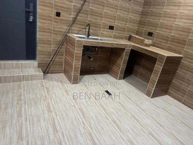1bdrm Apartment in Ben Properties, Dome for rent · Photo 7