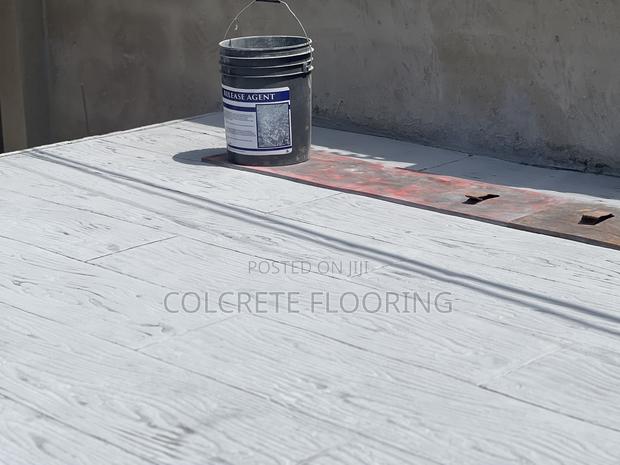 Release Agent for Stamped Concrete · Photo 6