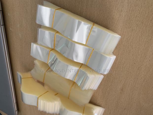 Outer Seal · Photo 3