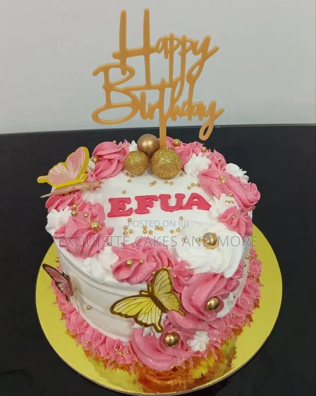 Cute Pink Love/Vals Cake · Photo 2