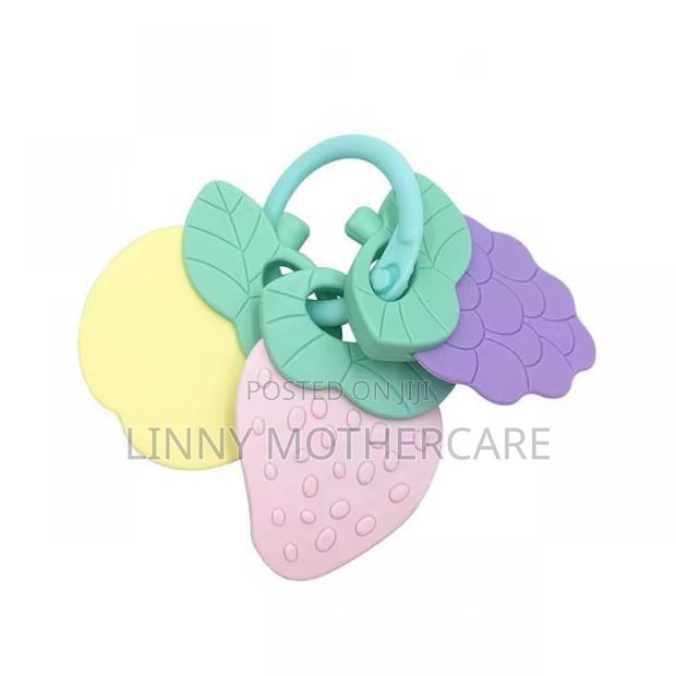 Baby Silicone Teether · Photo 2