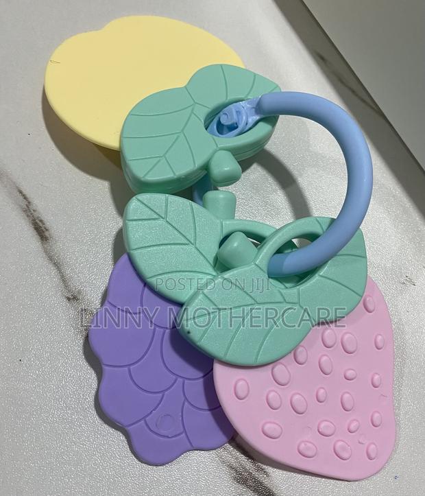 Baby Silicone Teether · Photo 1