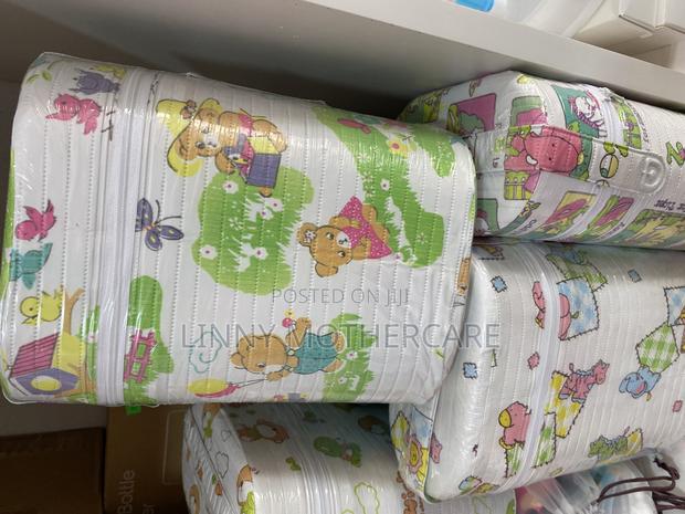 Baby Bottle Foam Warmer · Photo 3