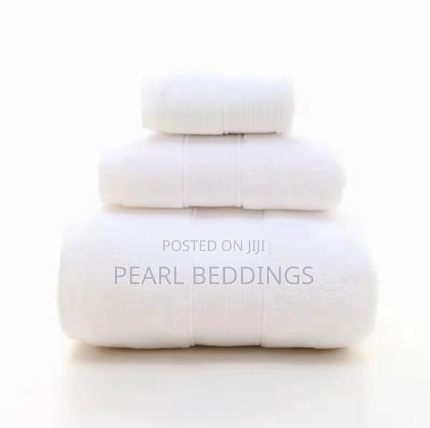 3pcs Set Premium Water Absorbent Bath Towel for Airbnb, Hotels, Etc. · Photo 2