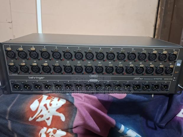 Behringer S32 Stagebox for Rent · Photo 1
