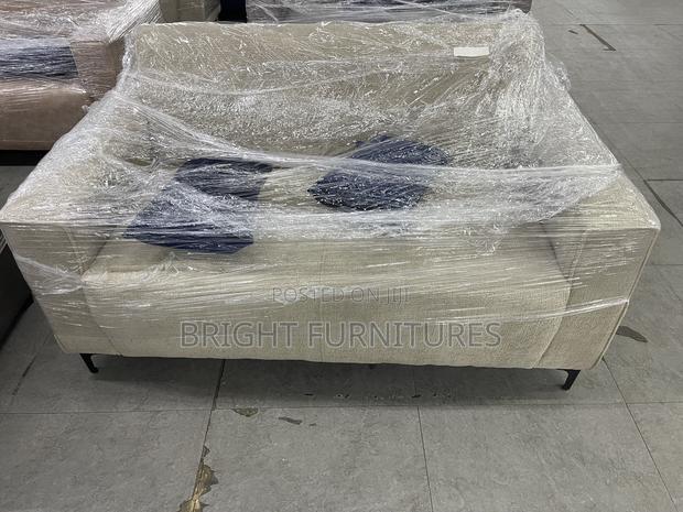 2 In1 Couch · Photo 1