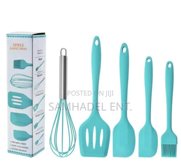 5 Pieces Silicon Kitchen Ladle Set · Photo 2