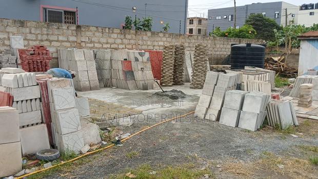 Quality Concrete Slabs and Kerbs · Photo 1