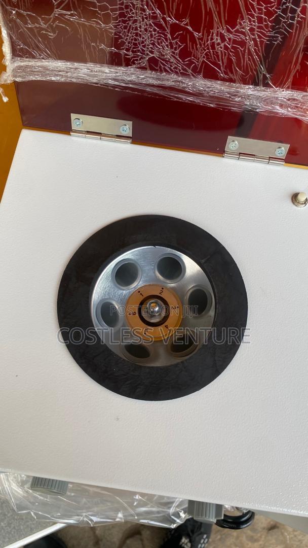 Greenlife Centrifuge 6 Bucket Manual · Photo 3