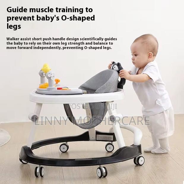 Multifunctional Walker With Music · Photo 2