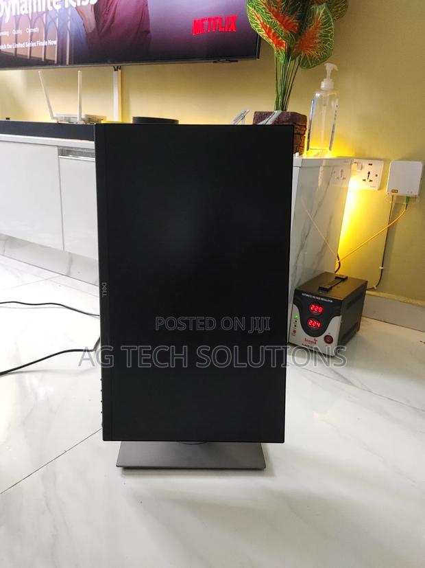 Dell Edgeless 22 Inch Monitor · Photo 2