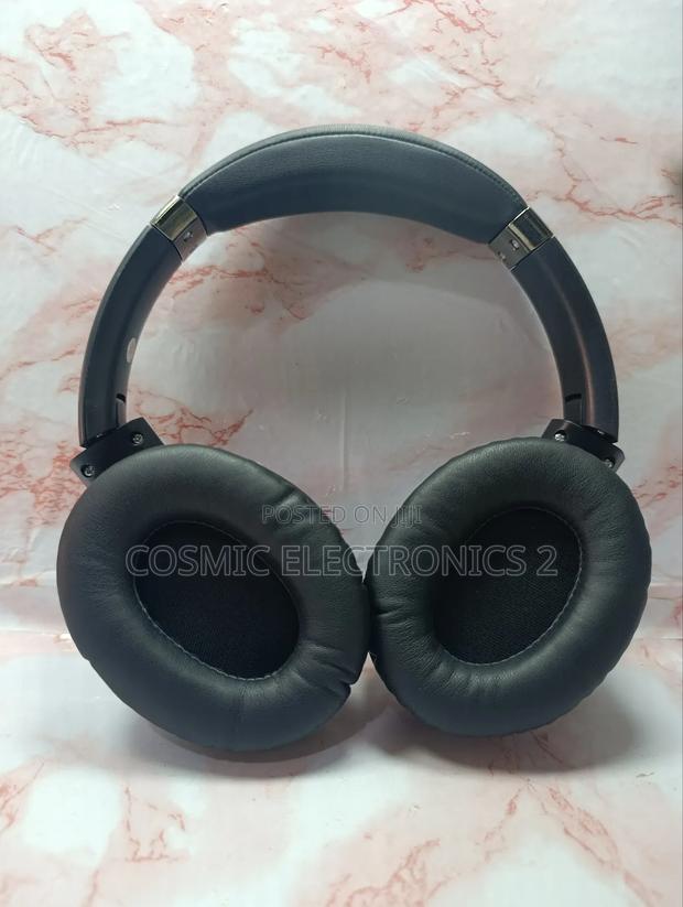 JBL Harman Headset – Tour One J32 · Photo 3