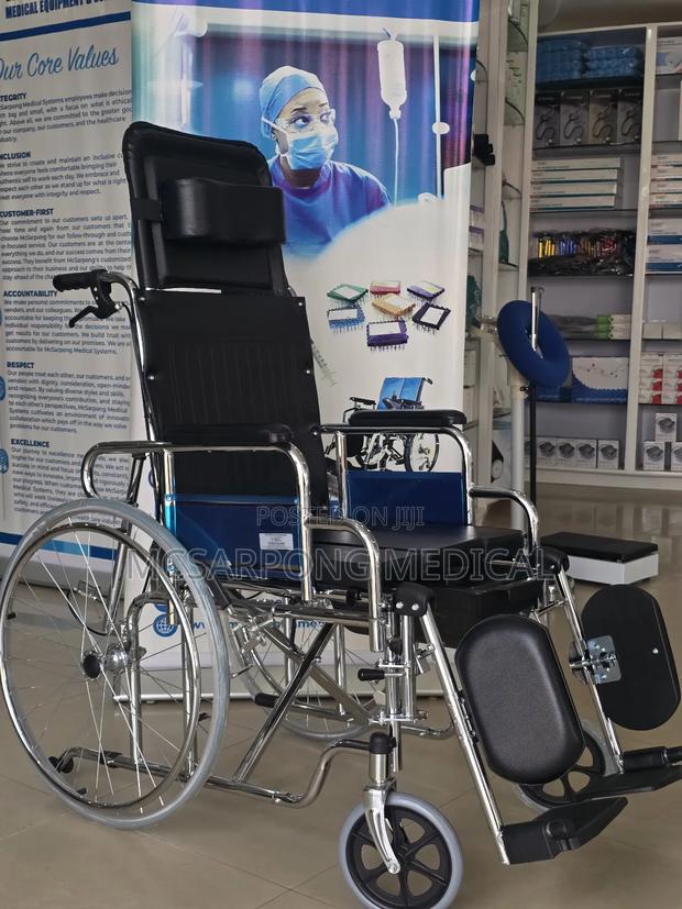 Commode Reclinable Longback Wheelchair · Photo 1