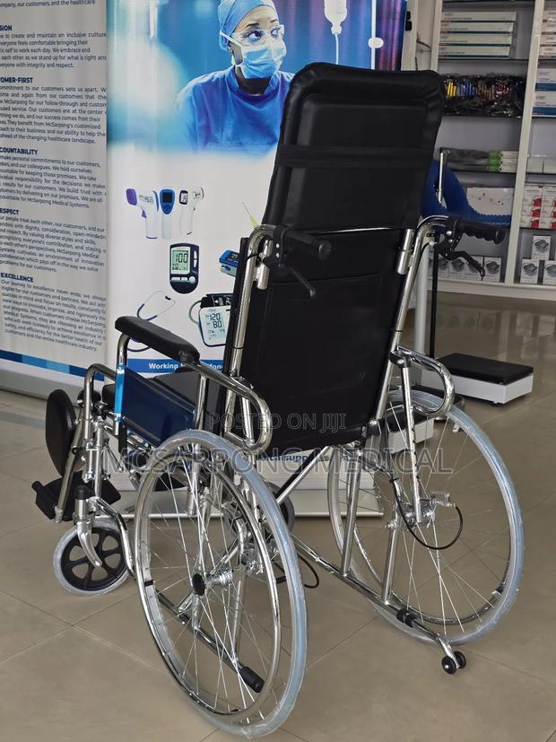 Commode Reclinable Longback Wheelchair · Photo 2