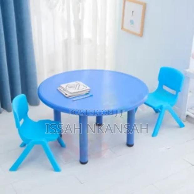 Kids Study Round Table · Photo 3